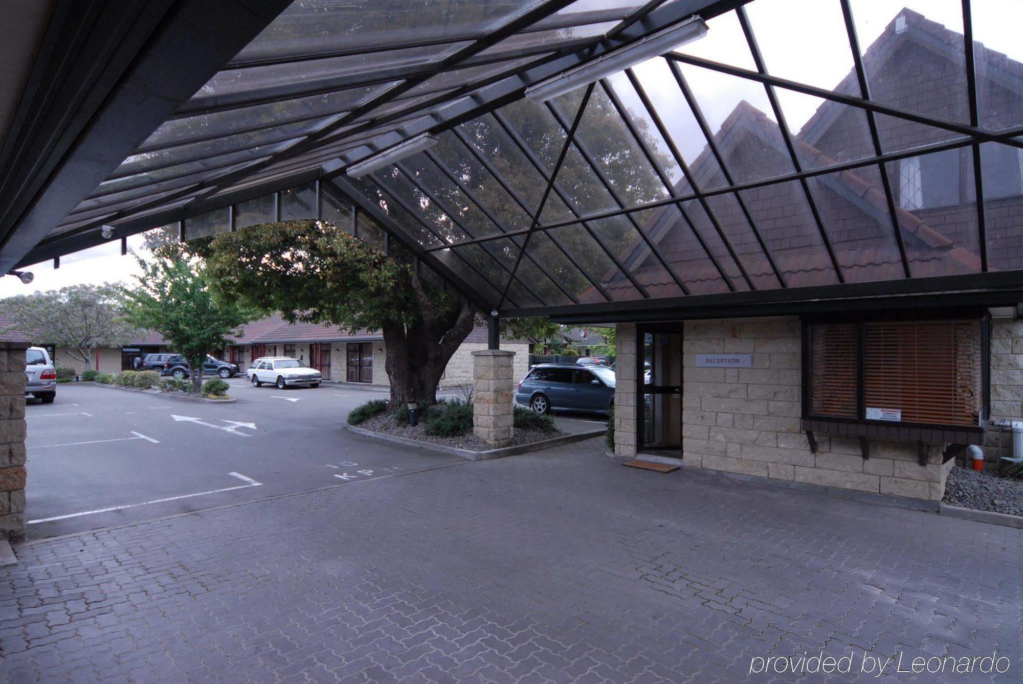 Bentleys Motor Inn Palmerston North Exterior photo